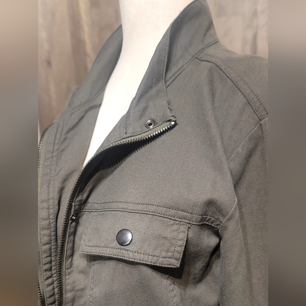 Christopher & Banks Green Gardening Jacket – NWT – Petite SmallStay stylish and - Picture 6 of 10